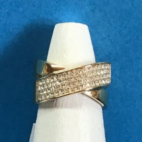Michael Kors Tone Pave Criss Cross Ring Size 7 - Picture 1 of 5